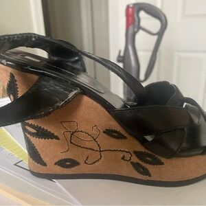 Bandolino black wedges size 7.5